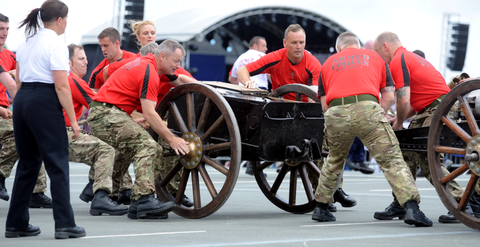 Field Gun at Armed Forces Day